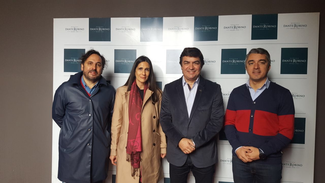 Gonzalo Ruiz (subsecretario de Cultura y Turismo de la municipalidad de Luján), Cecilia Páez, el intendente Omar De Marchi y Sebastián Bragagnolo.