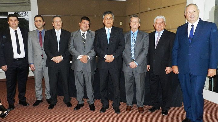 Héctor Videla, René&nbsp; Villegas, &nbsp;Eduardo Arabia, Rubén Zarate, Leonardo Barbato, &nbsp;Juan Carlos Behler, Alfredo Panella, Carlos Hoffma