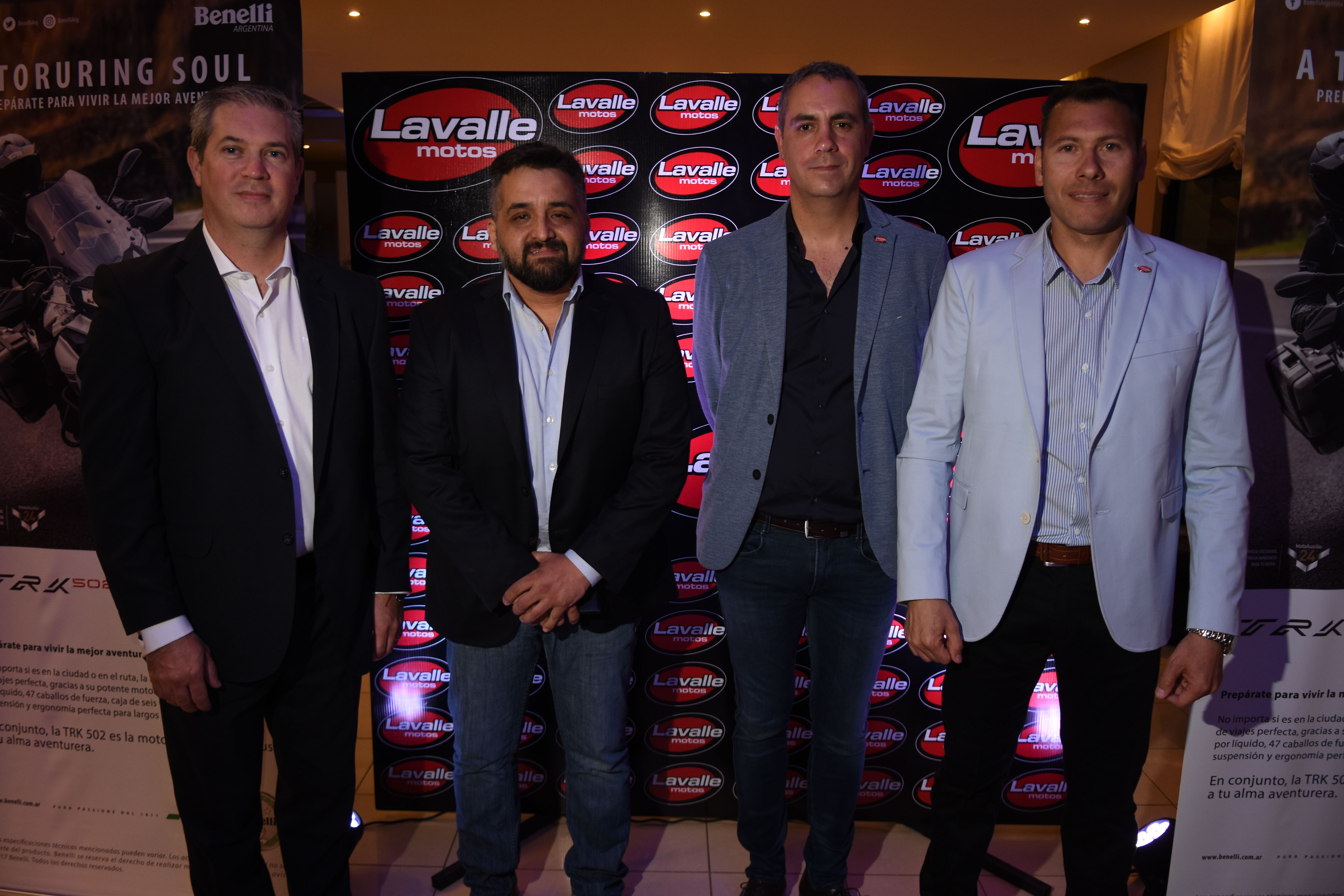 Jorge Drube (representante comercial Benelli Argentina), Marcos Giménez  (director comercial Lavalle Motos), Diego Rosacher  (gerente general  Lavalle Motos) y Rodrigo Truglio (gerente comercial Lavalle Motos).