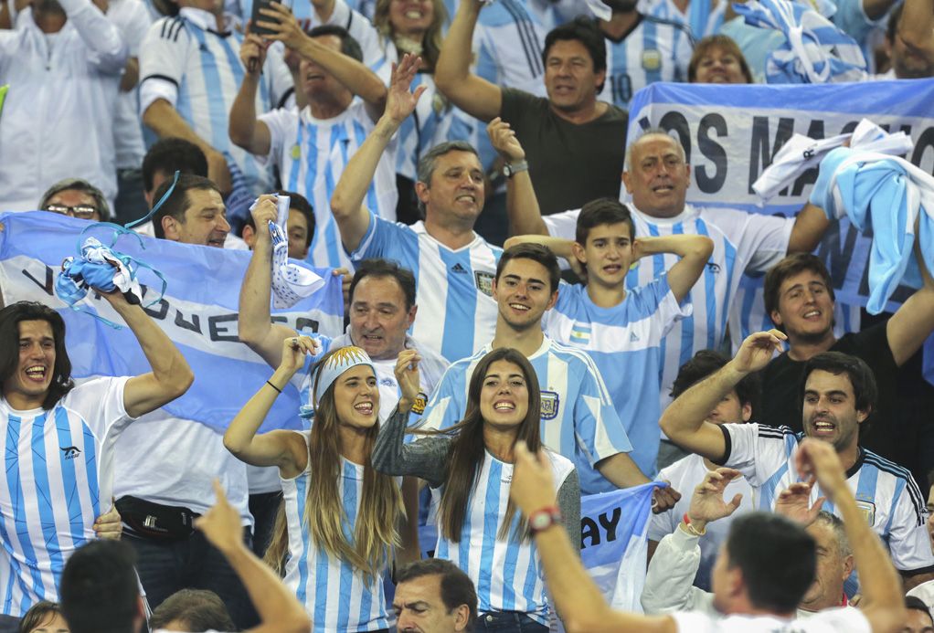 Hinchas por el mundo. Muchos mendocinos ya planean sus vacaciones en Rusia.