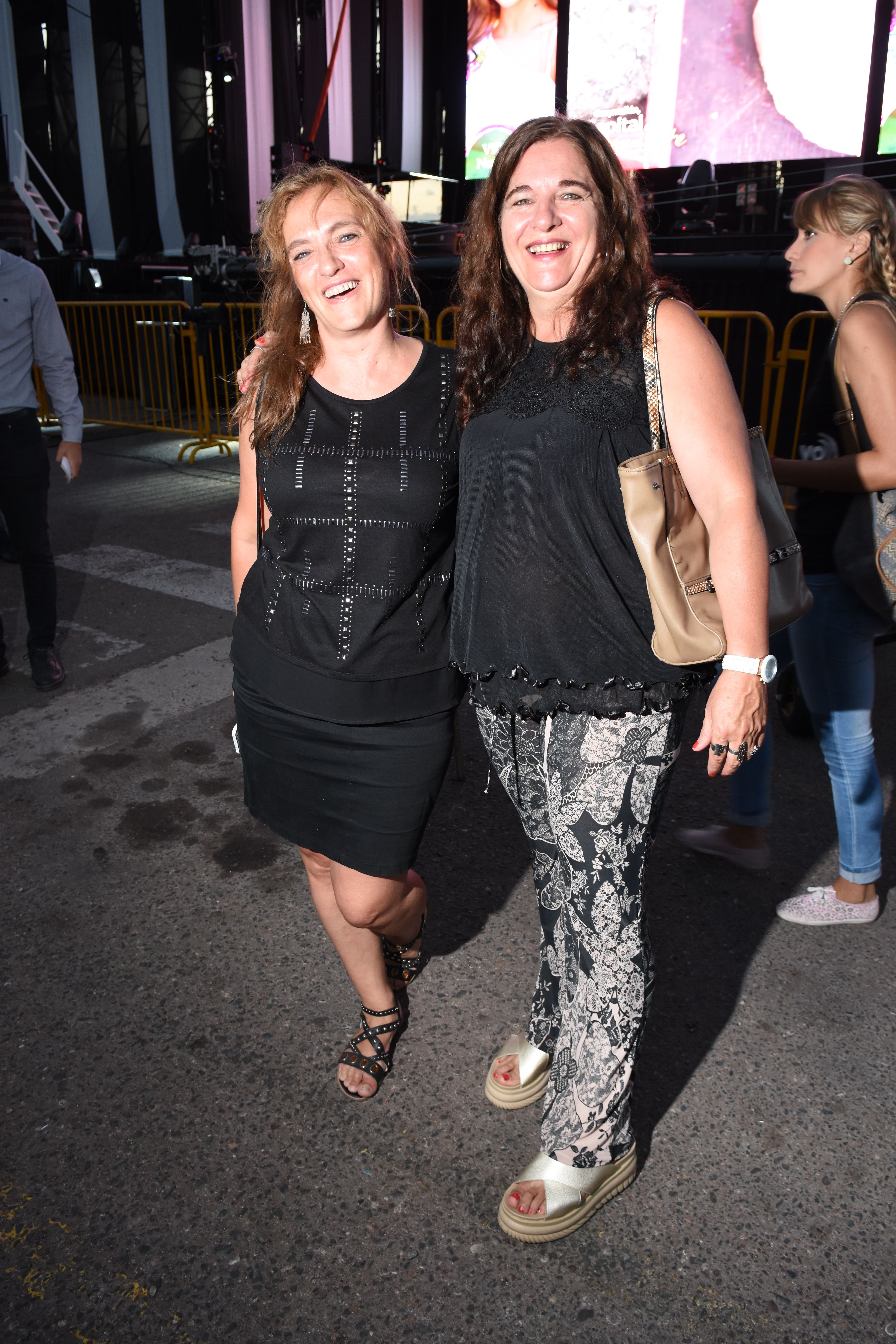 Gabriela Moreno y Evangelina Mayol.