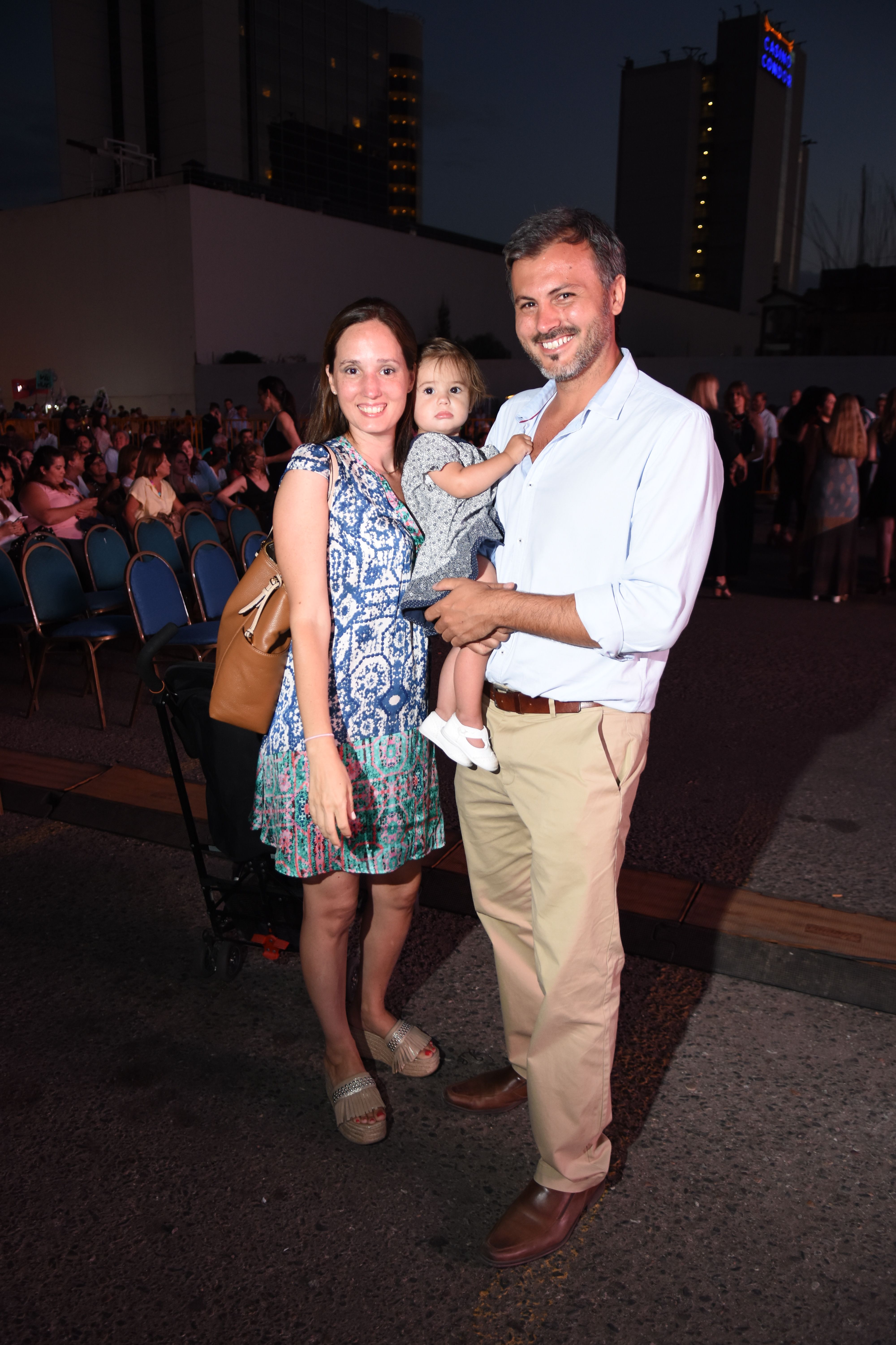 Sol Vieiro, Alfredo Sícoli y la pequeña Emilia.