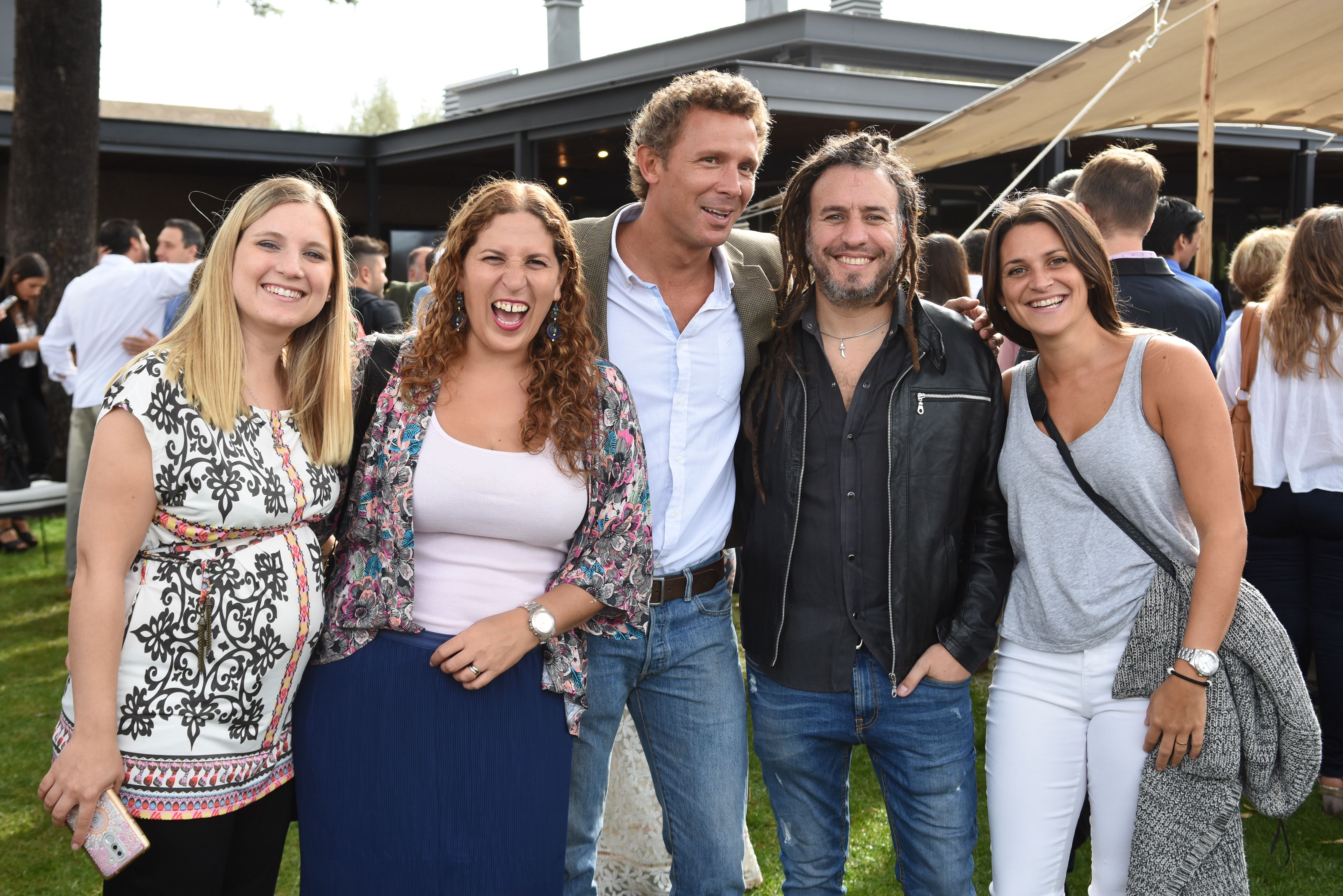 Luisina Sánchez, Vero de Casas, Diego Nazar, Martín Daga y Julieta Dora.