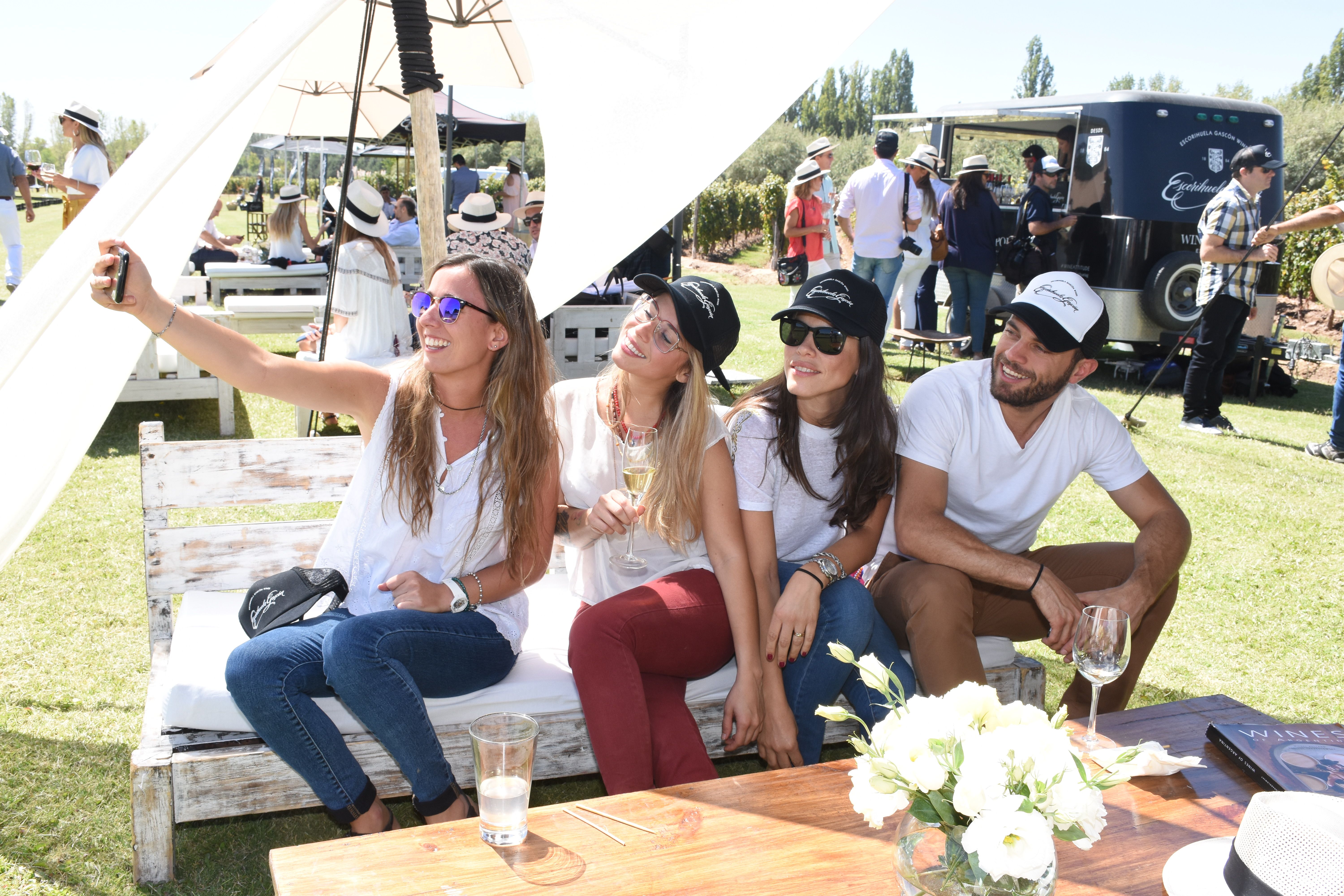 Loli Ciccarelli, Andy Linares, Lorena Bertolin y Adriano Dall Angolla.