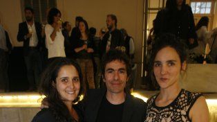 Ivana Catanese, Fernando Grajales y Valentina Aparicio.