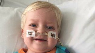 Dylan Askin, sorprendió a sus padres tras despertar del coma antes de ser desconectado. Hoy está en buen estado de salud.