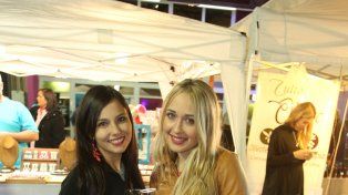 Leonela García y Julieta Marcellini.