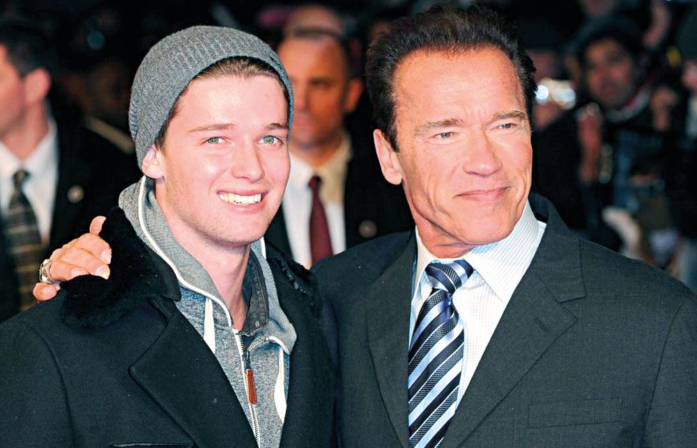 No me siento presionado por la fama de mis padres, dijo&nbsp;Patrick Schwarzenegger, acá junto a Terminat... perdón, Arnold.&nbsp;