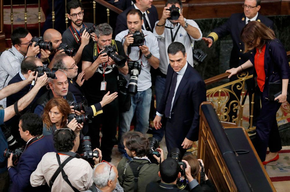 Socialista. El líder del PSOE, Pedro Sánchez, presentará su Gobierno la próxima semana. Foto: AP.