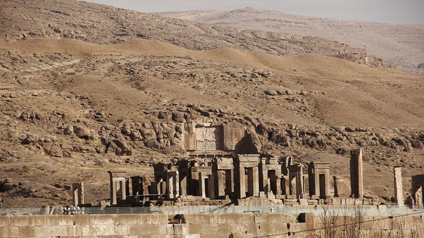 Palacio de Apadana, Fars, Irán                                                       /                                             wikipedia.org / Ali mjr / CC BY-SA 4.0