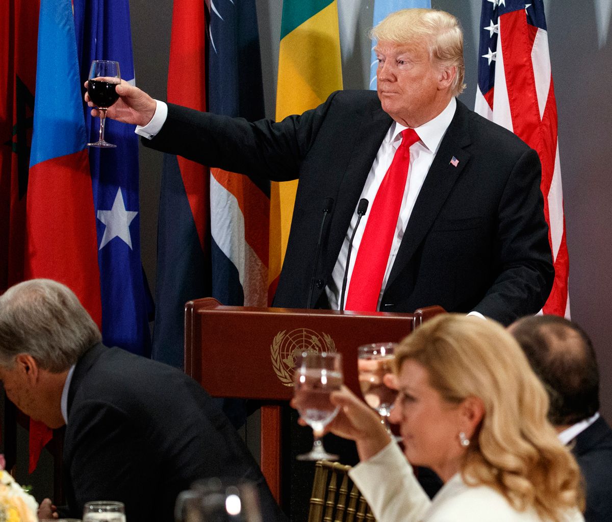 Hace rato que Trump busca una guerra y ahora le volvió a apuntar a Venezuela. Foto: AP.