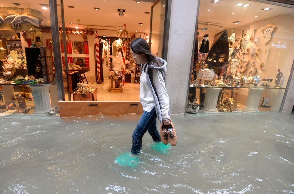 Venecia inundada... aún más si era esto posible. Foto: AP.