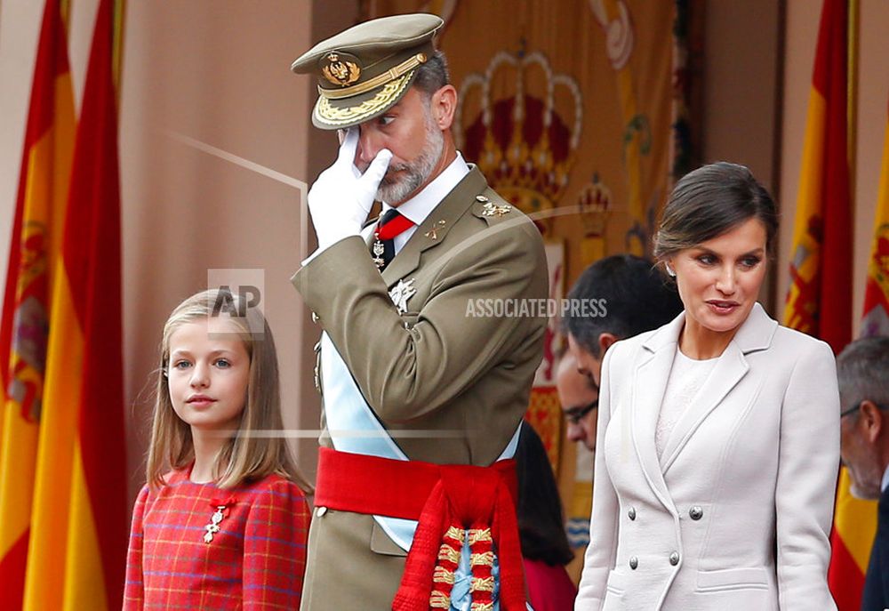Leonor, Felipe, y Letizia. Foto: AP.