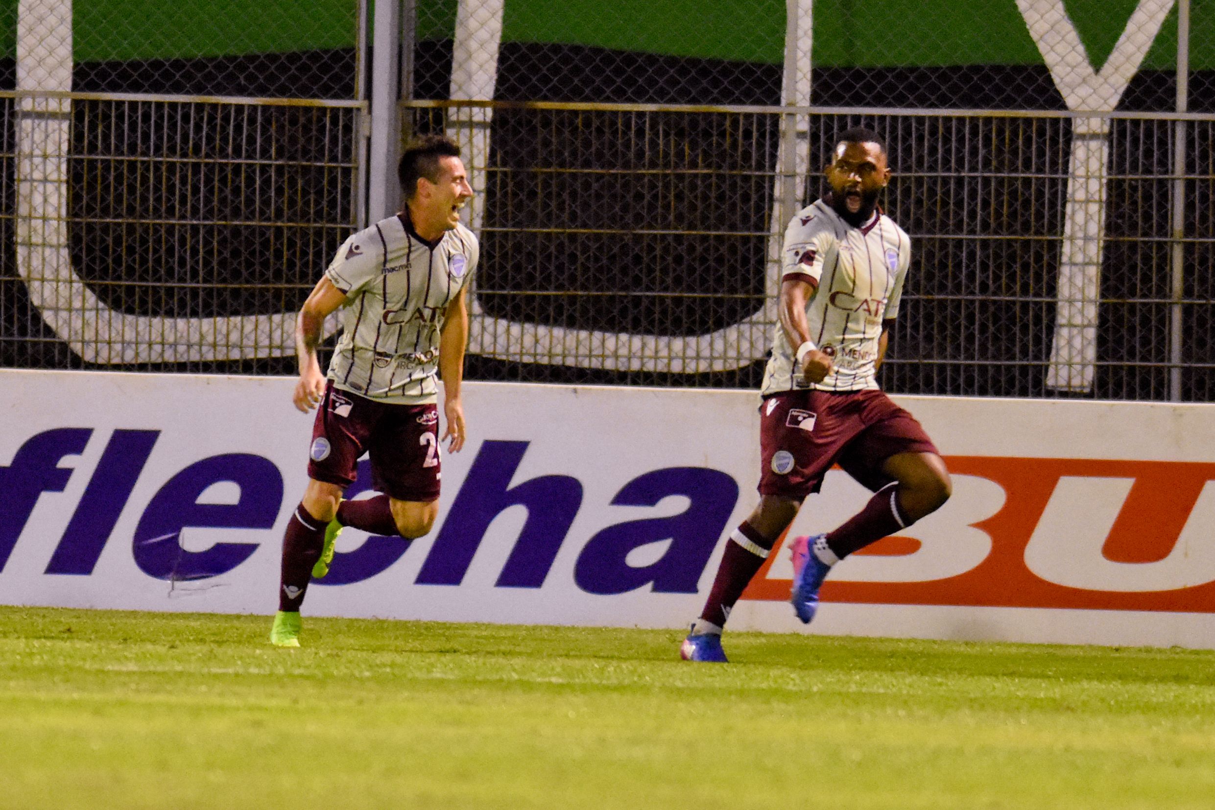 ¡Festeje Morro, nomás! Foto Adrián Carrizo.