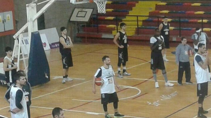 Ciclista entrenando en el Polimeni.
