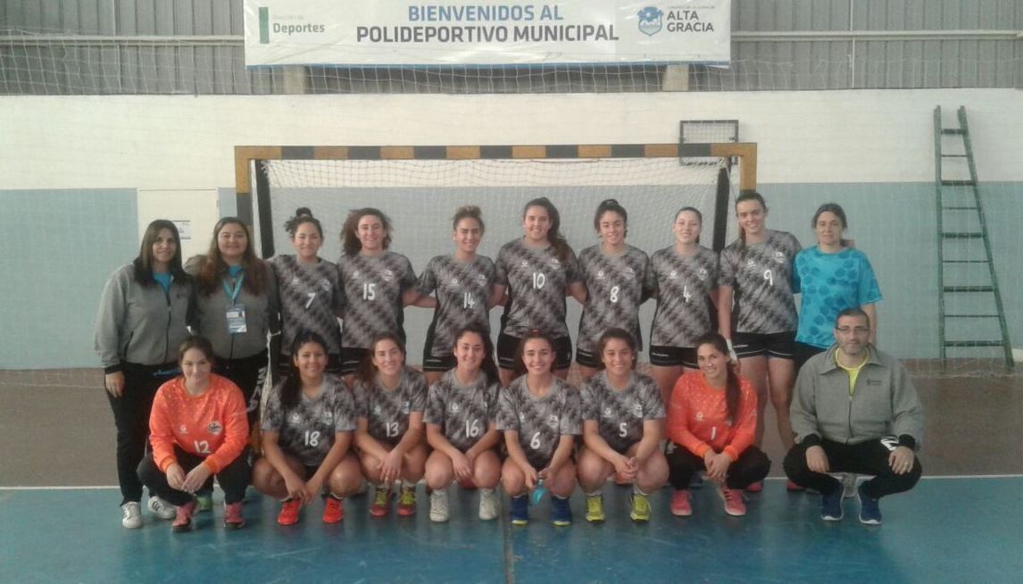 Mendoza le ganó a Metropolitana 38 a 33.