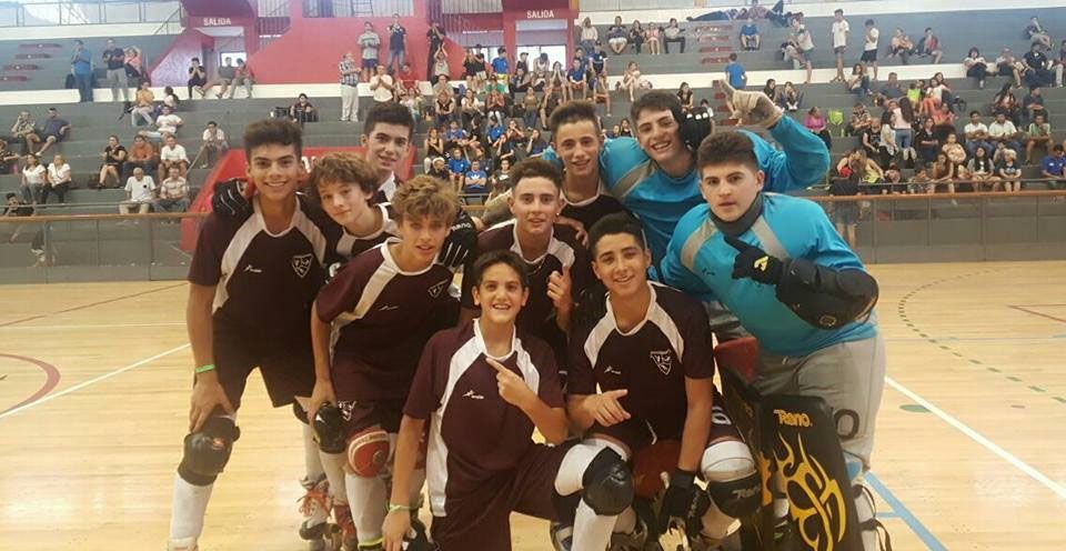 Los pibes sub 14 también se trajeron una copa para Mendoza.