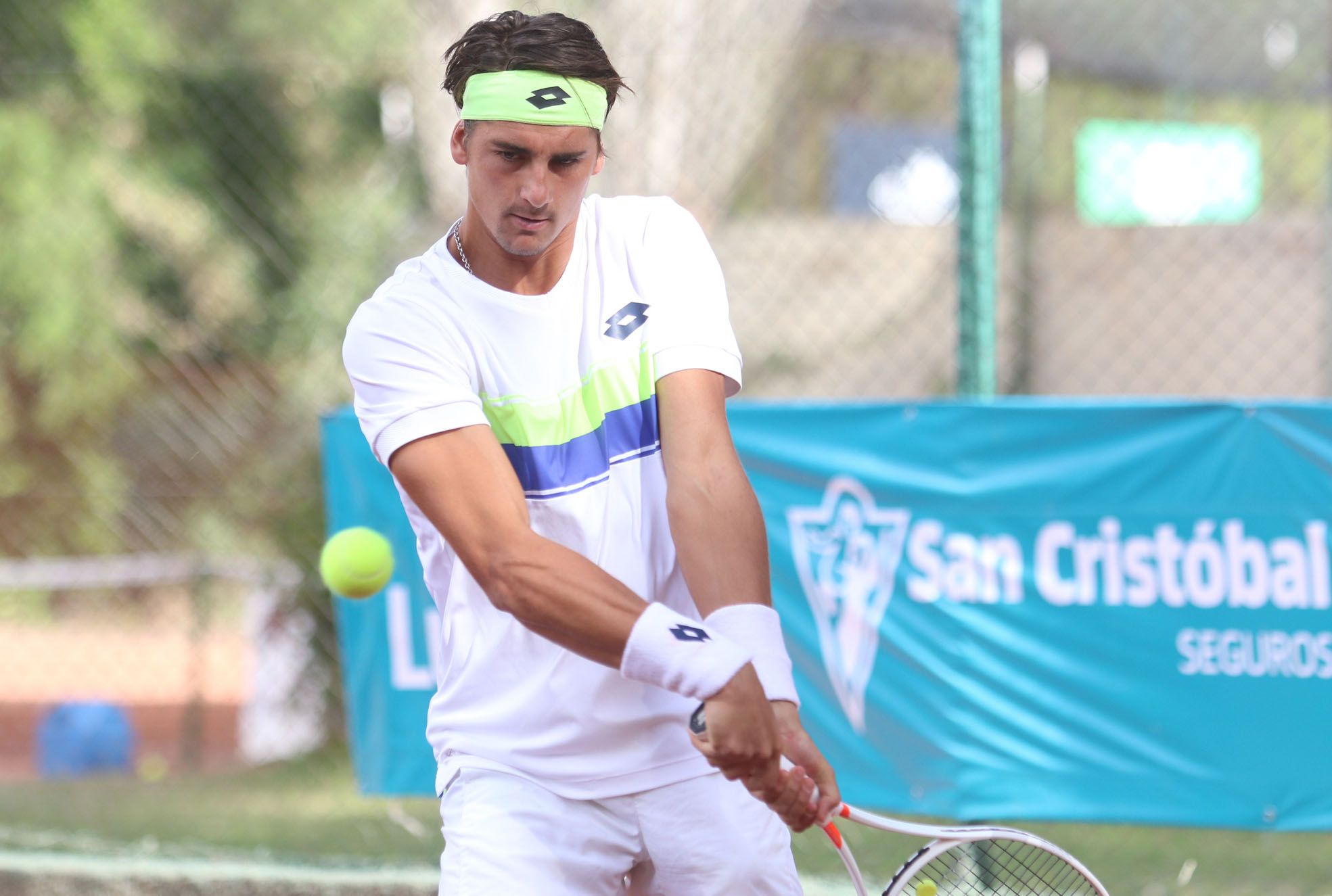 Va por más. El Manu está intentando llegar de la mejor manera al torneo que comienza el lunes.   (UNO - Nicolás Galuya)
