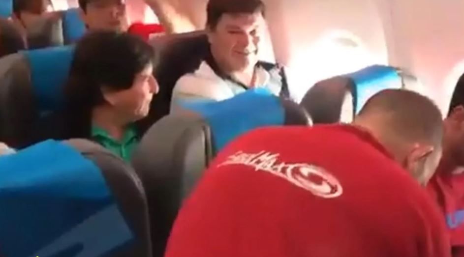 ¡Hasta el Brujo Manuel viajó! Foto TN