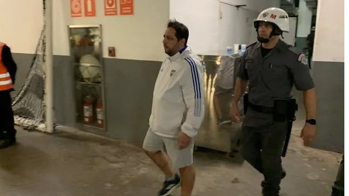 Este es uno de los hinchas de Boca detenidos durante el partido ante Corinthians.