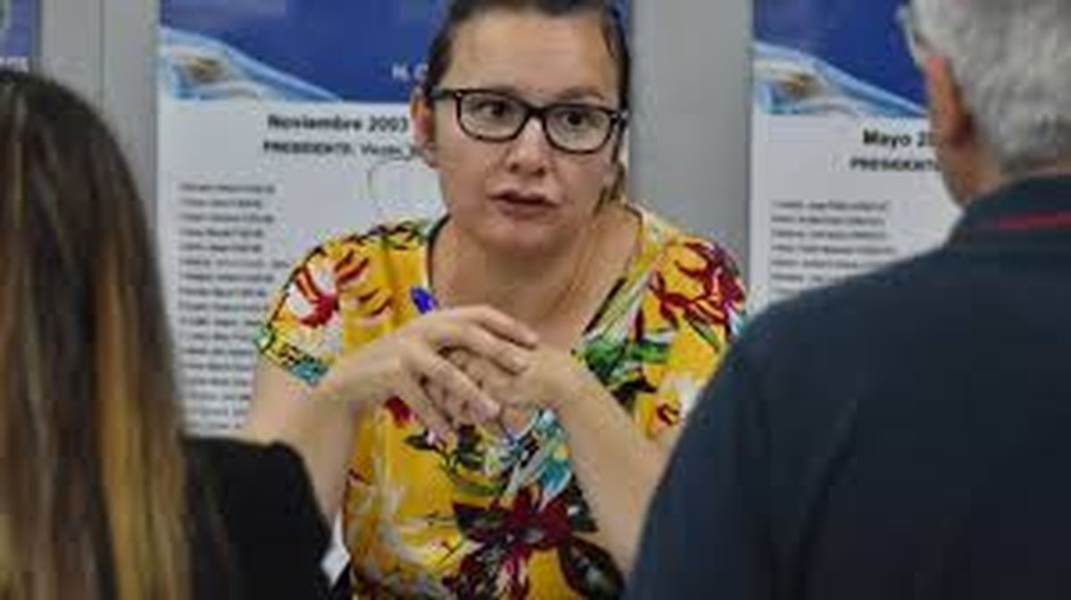 La diputada provincial demarchista, Stella Huczak, es la autora del proyecto para suspender las PASO en Mendoza. El oficialismo lo respaldará y todo apunta a que esa ley reforme la próxima semana. La diputada provincial demarchista, Stella Huczak, es la autora del proyecto para suspender las PASO en Mendoza. El oficialismo lo respaldará y todo apunta a que esa ley reforme la próxima semana.