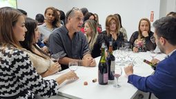 Las bodegas de Mendoza ofreceron sus vinos a potenciales compradores.