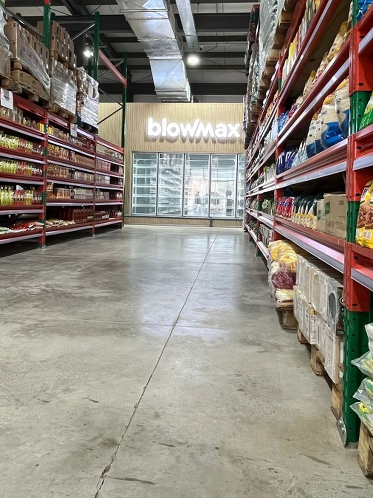 Blowmax abrió una nueva sucursal en Mendoza. Blowmax abrió una nueva sucursal en Mendoza.