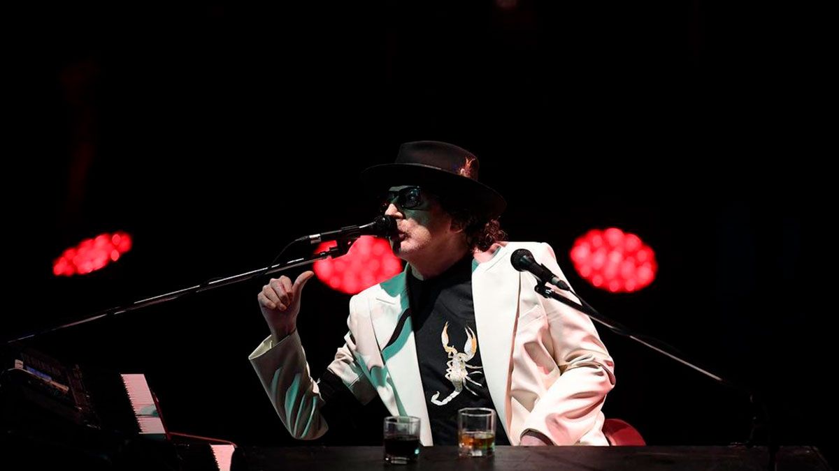 Charly García se encuentra en plena producción de su nuevo disco, el cual se llamará La lógica del escorpión.