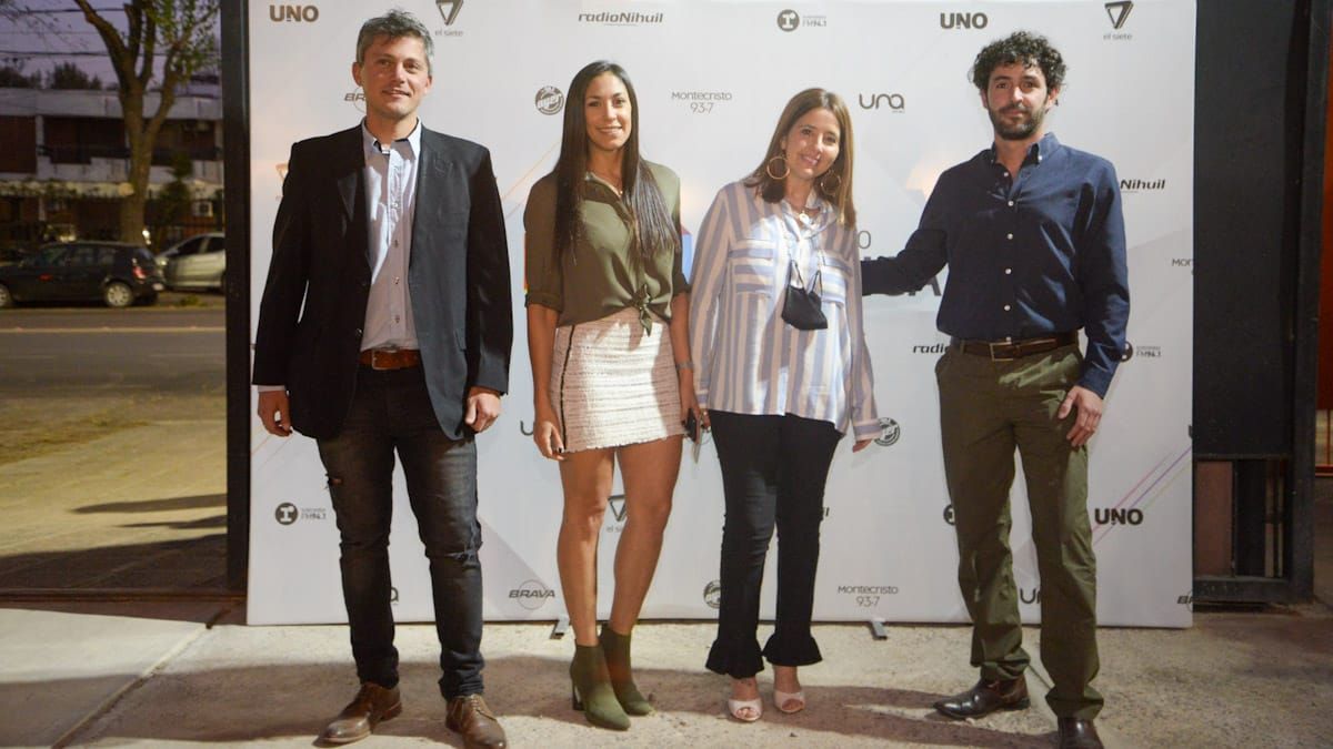 Gabriel Ferrari, Sabrina Salvi, Alexa Champano y Santiago Carballo.