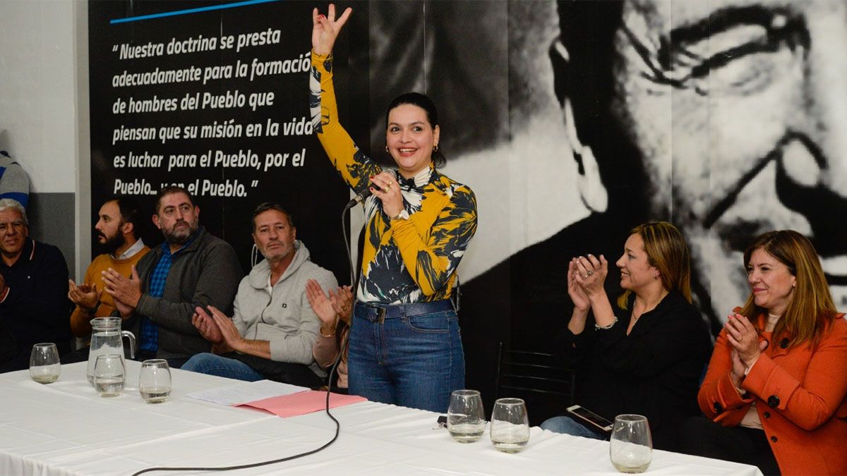 Flor Destéfanis será la encargada de recorrer Mendoza con Peronismo Futuro.