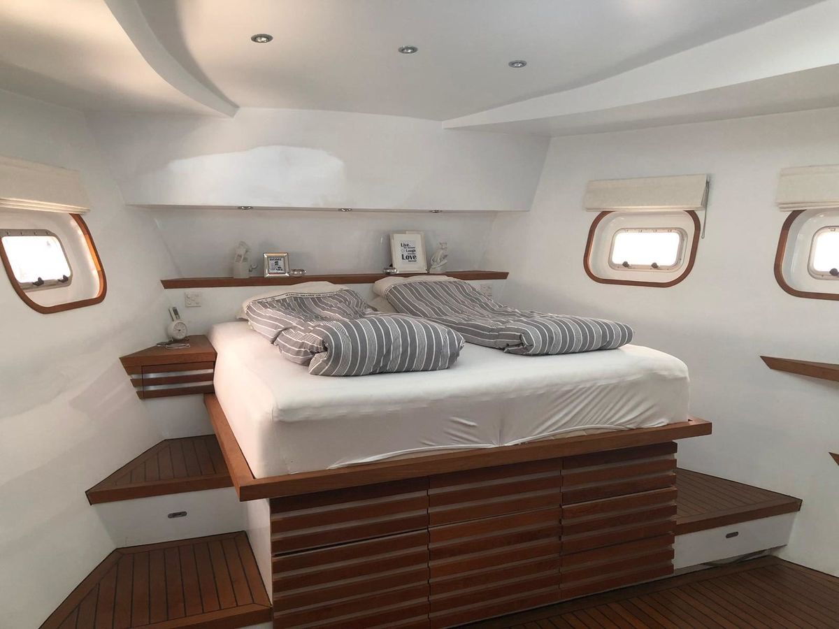 Una de las habitaciones de la embarcación. Una de las habitaciones de la embarcación.