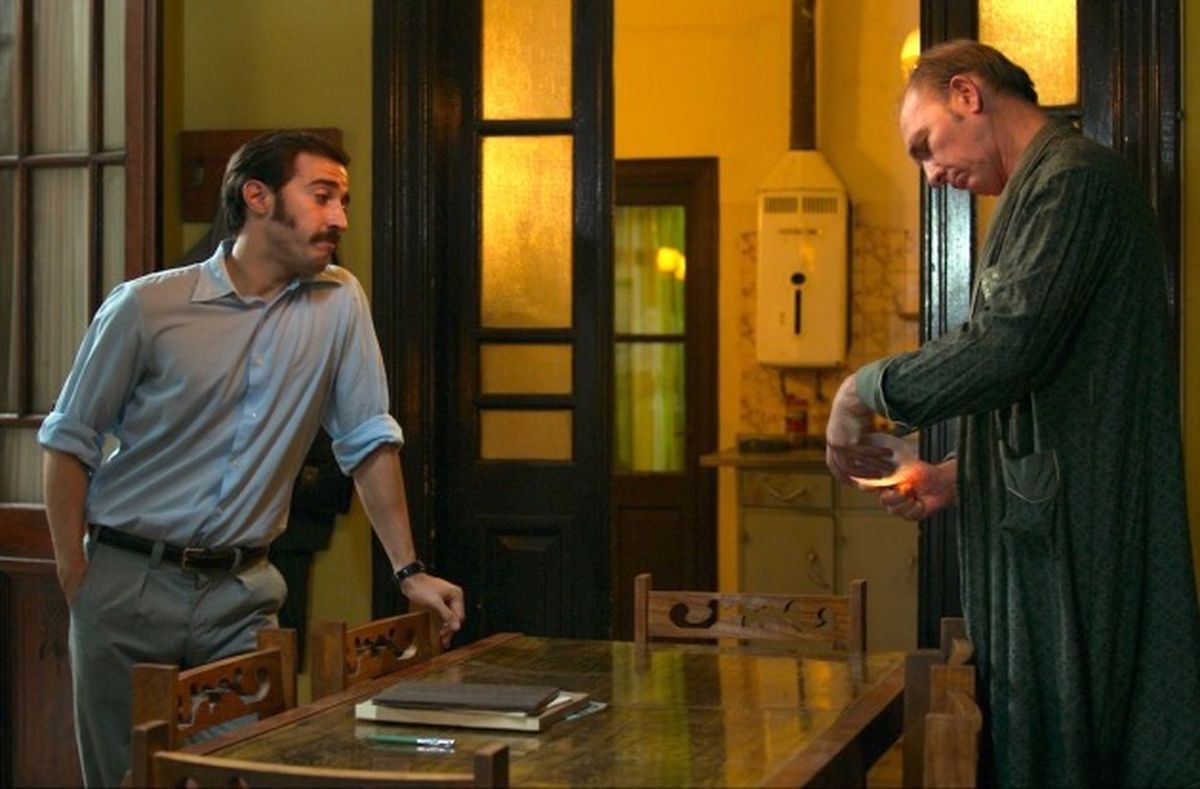 La película Un crimen argentino recrea la pesquisa y resolución de un crimen sin cádaver en Rosario en 1980. En la imagen, los actores Nicolás Francella (investigador judicial) y Darío Grandinetti (criminal). La película Un crimen argentino recrea la pesquisa y resolución de un crimen sin cádaver en Rosario en 1980. En la imagen, los actores Nicolás Francella (investigador judicial) y Darío Grandinetti (criminal).