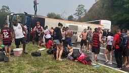 Los hinchas del Flamengo sufrieron un grave accidente. Los hinchas del Flamengo sufrieron un grave accidente.