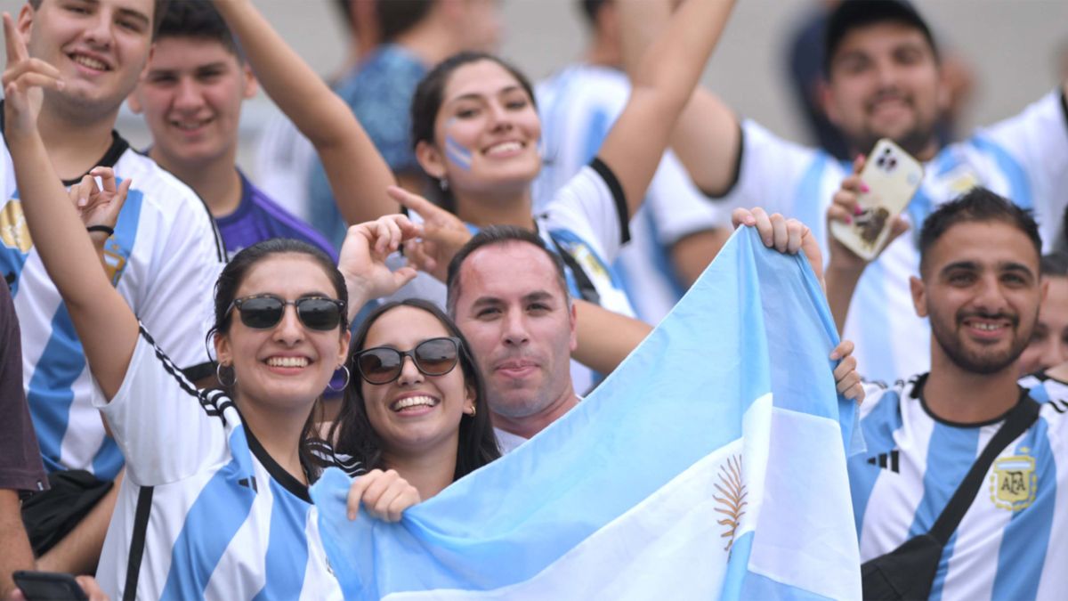 El Monumental se vistió de celeste y blanco más de 4 horas antes del inicio del encuentro