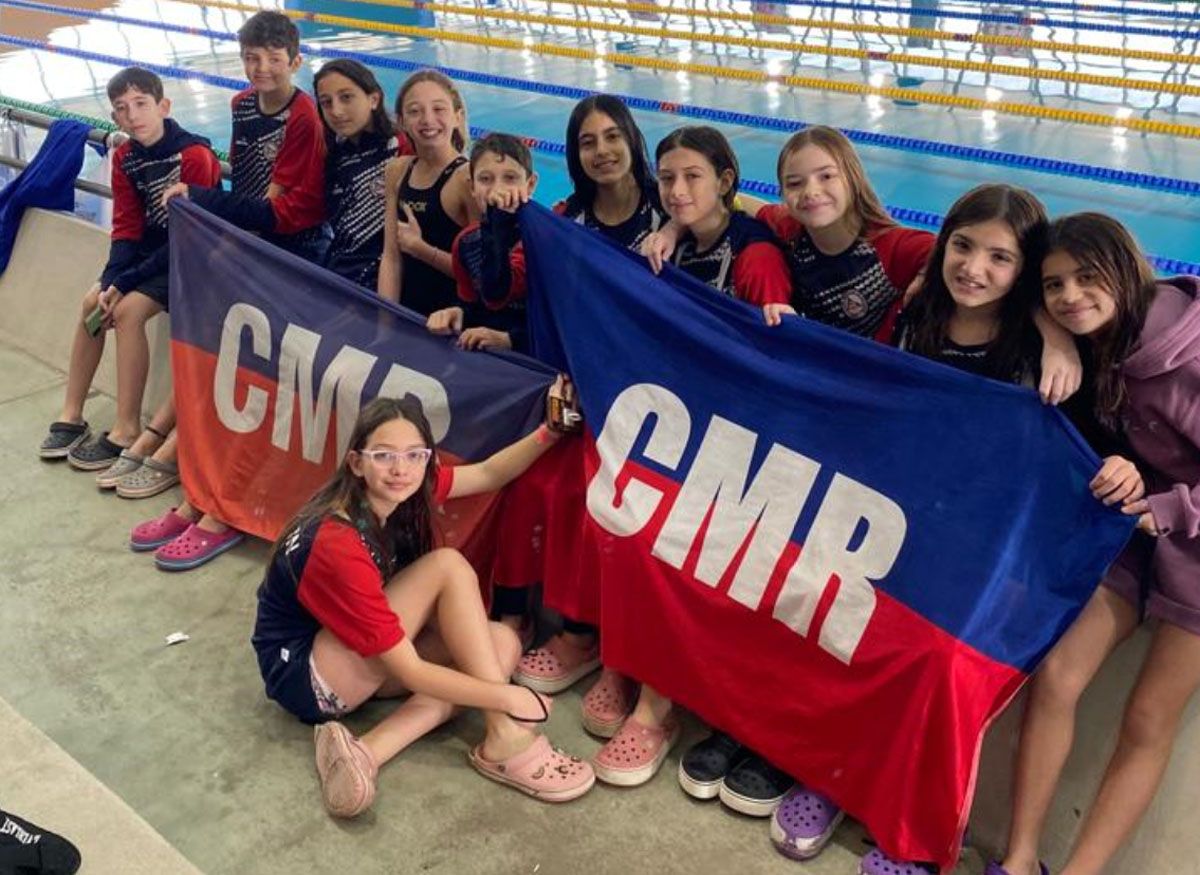 Mendoza de Regatas estuvo entre los mejores en el Nacional de natación de infantiles y menores Mendoza de Regatas estuvo entre los mejores en el Nacional de natación de infantiles y menores