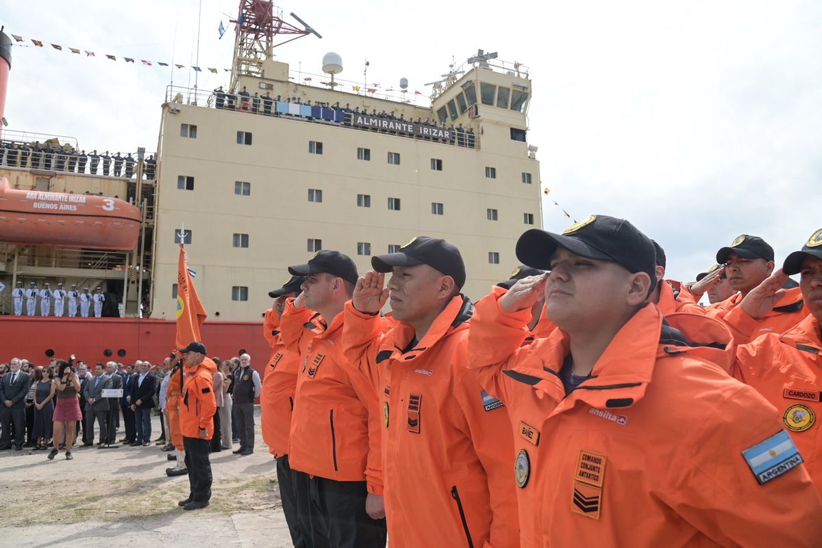 Este viernes arrancó la campaña Antártica de Verano 2025/26 con la presencia de Luis Petri y Carlos Presti. Este viernes arrancó la campaña Antártica de Verano 2025/26 con la presencia de Luis Petri y Carlos Presti.