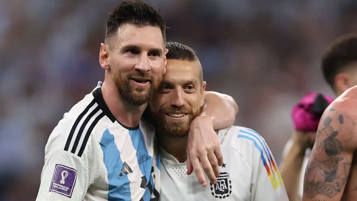 Lionel Messi y el Papu Gómez, juntos en la Selección argentina.