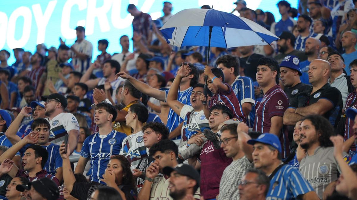 Por fin ganó Godoy Cruz en el Feliciano Gambarte. Por fin ganó Godoy Cruz en el Feliciano Gambarte.