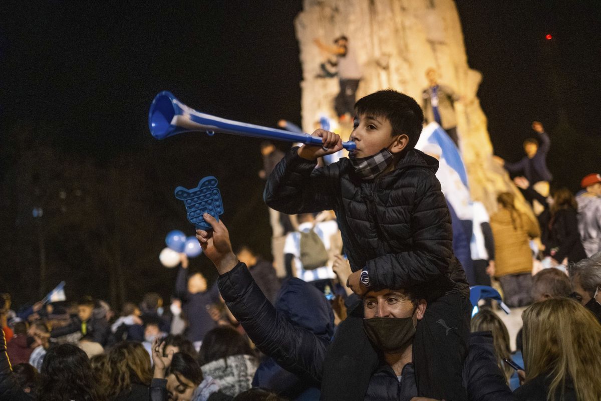 Padres e hijos se unieron en la celebración.