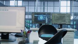 La inteligencia artificial en el trabajo y automatización en empresas. Crédito: Freepik.