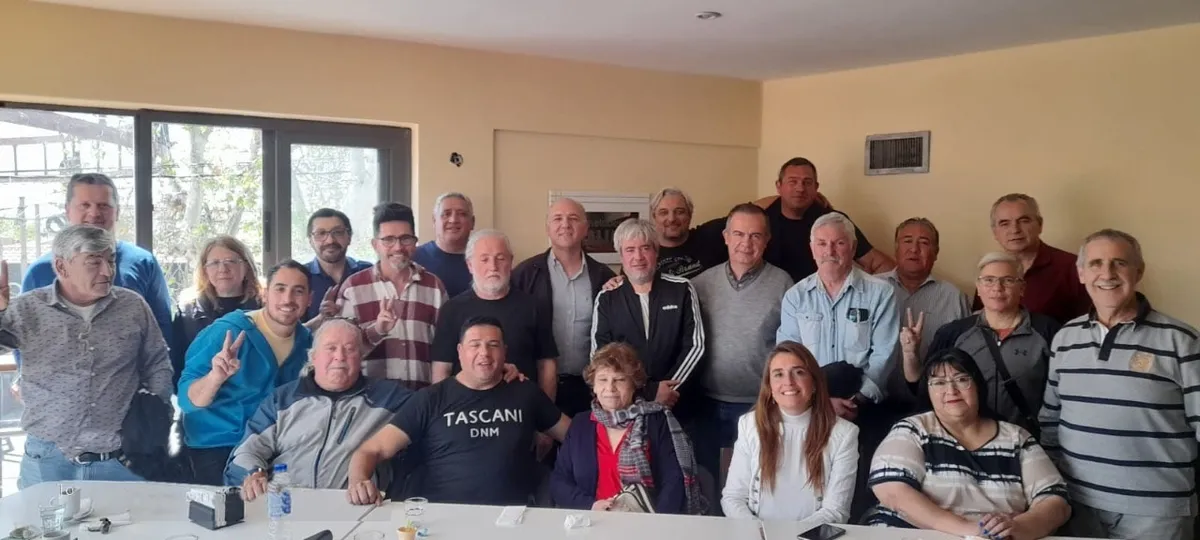 Dirigentes peronistas se reunieron este domingo y manifestaron sus críticas hacia el sector de Unidad Ciudadana y la cúpula del partido.