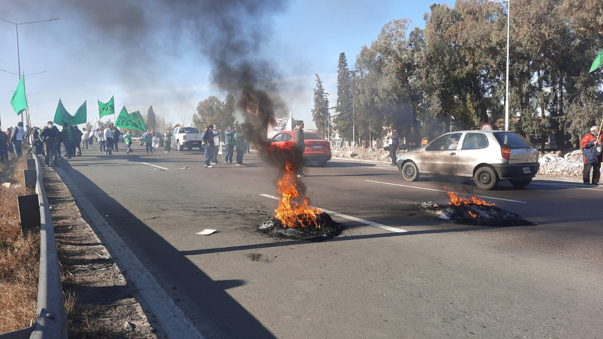 Complicaciones para circular por los piquetes sindicales.