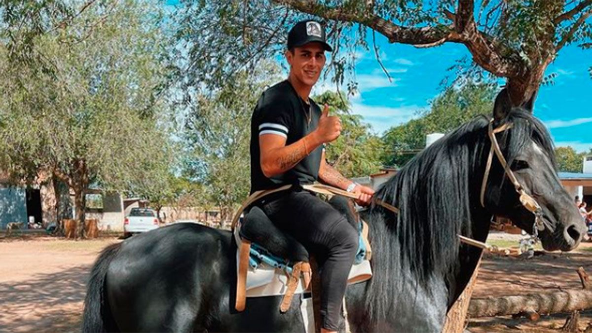 Cristian Pavón no se presentó a entrenar y Boca lo intimó.