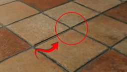 Un truco con vinagre para mantener las juntas blancas y limpias.&nbsp;