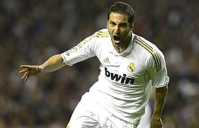 El Real Madrid le ganó 3 a 0 al Athletic en Bilbao y se consagró campeón