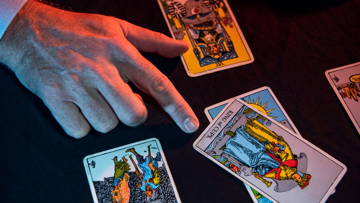 TAROT: descubre sus predicciones para hoy viernes 21 de febrero de 2025