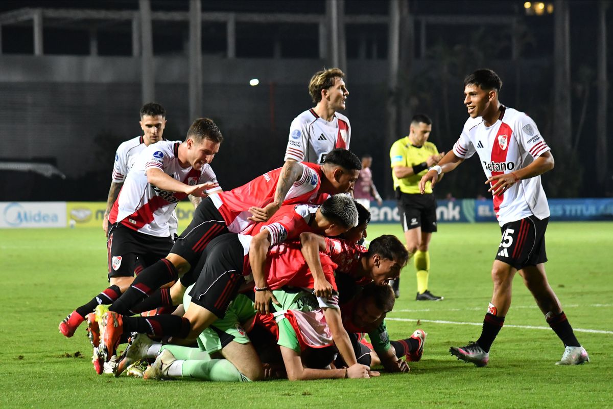 River viene de un triunfo agónico en Venezuela contra Carabobo, por la Copa Sudamericana. River viene de un triunfo agónico en Venezuela contra Carabobo, por la Copa Sudamericana.