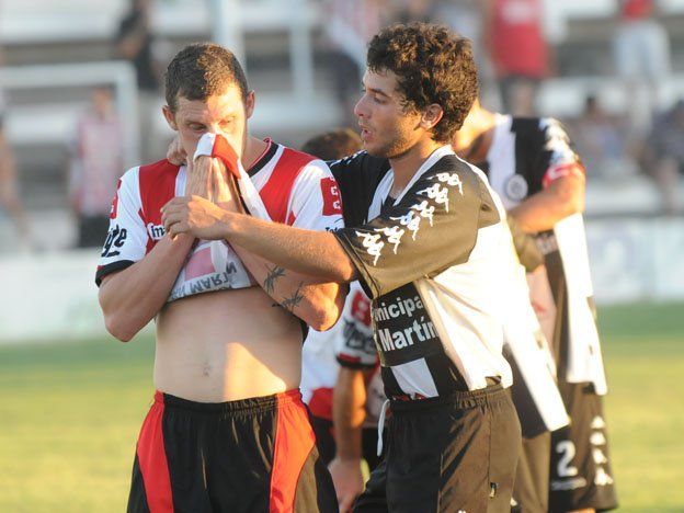 Descenso de San Martín: el apoyo de los hinchas