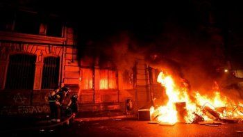 Video: miedo y desolación en Santiago en una recorrida durante el toque de queda