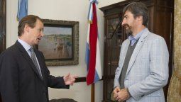 Giano respaldó la decisión de Bordet de no afectar a trabajadores y jubilados por el acuerdo con el FMI Giano respaldó la decisión de Bordet de no afectar a trabajadores y jubilados por el acuerdo con el FMI